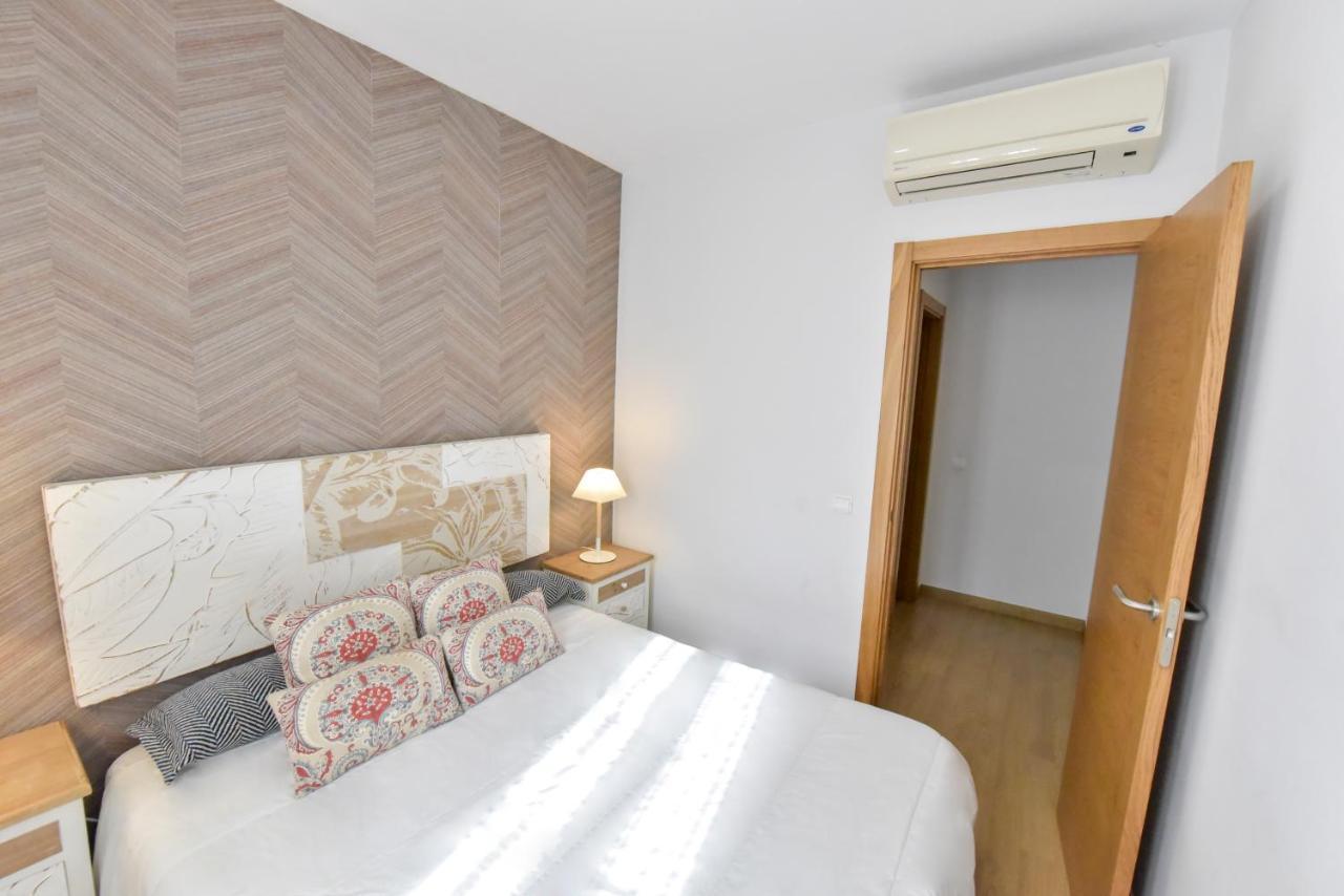 New! Retro Apartment In Central Neighbourhood Seville Exterior photo